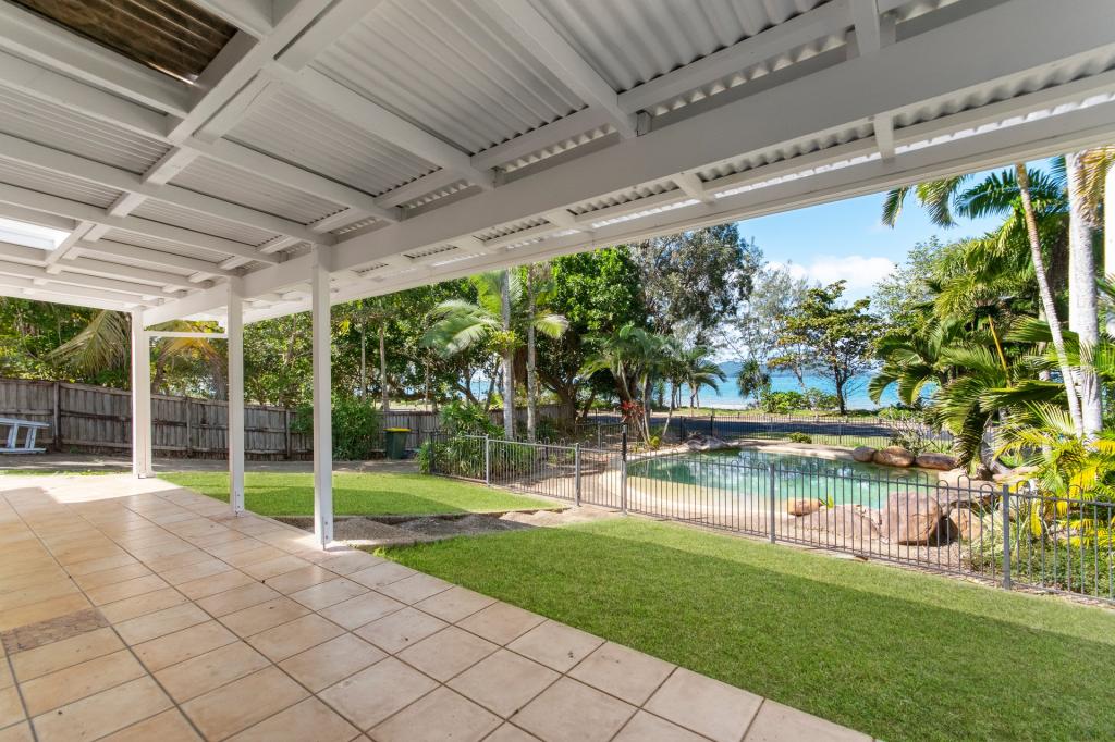 88 Kennedy Esp, South Mission Beach, QLD 4852