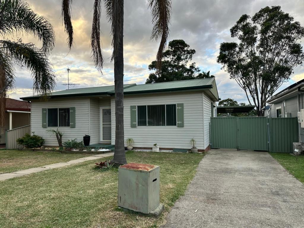 13 Dagmar Cres, Blacktown, NSW 2148