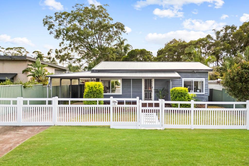 41 Brennon Rd, Gorokan, NSW 2263