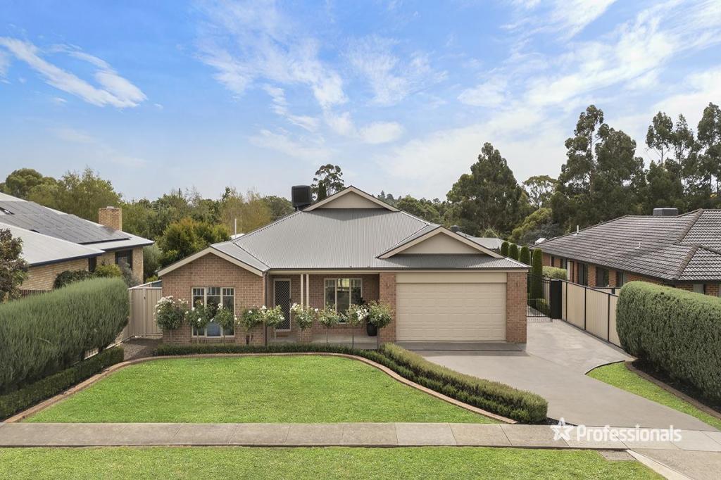 9 Normanby Pl, Hamilton, VIC 3300