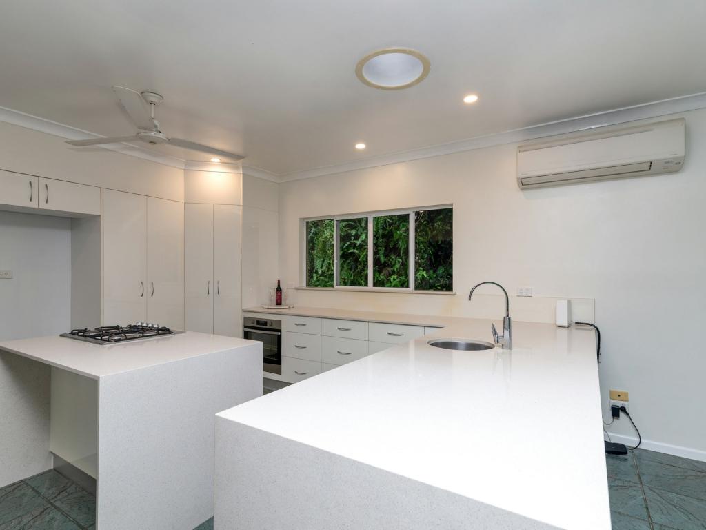 4 Gorge View Cres, Mossman Gorge, QLD 4873