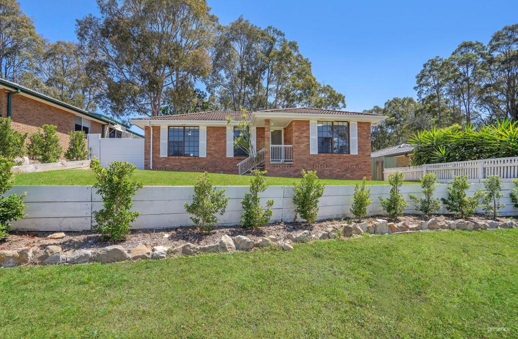 6 BOONABILLA CL, MARYLAND, NSW 2287