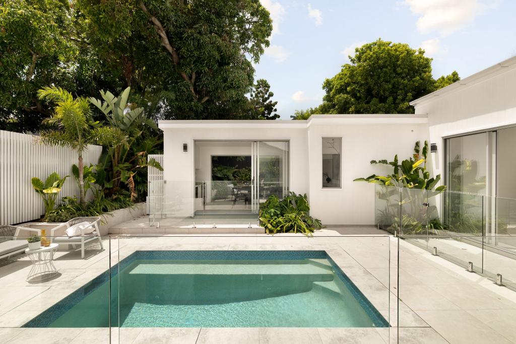 57 Days Rd, Grange, QLD 4051