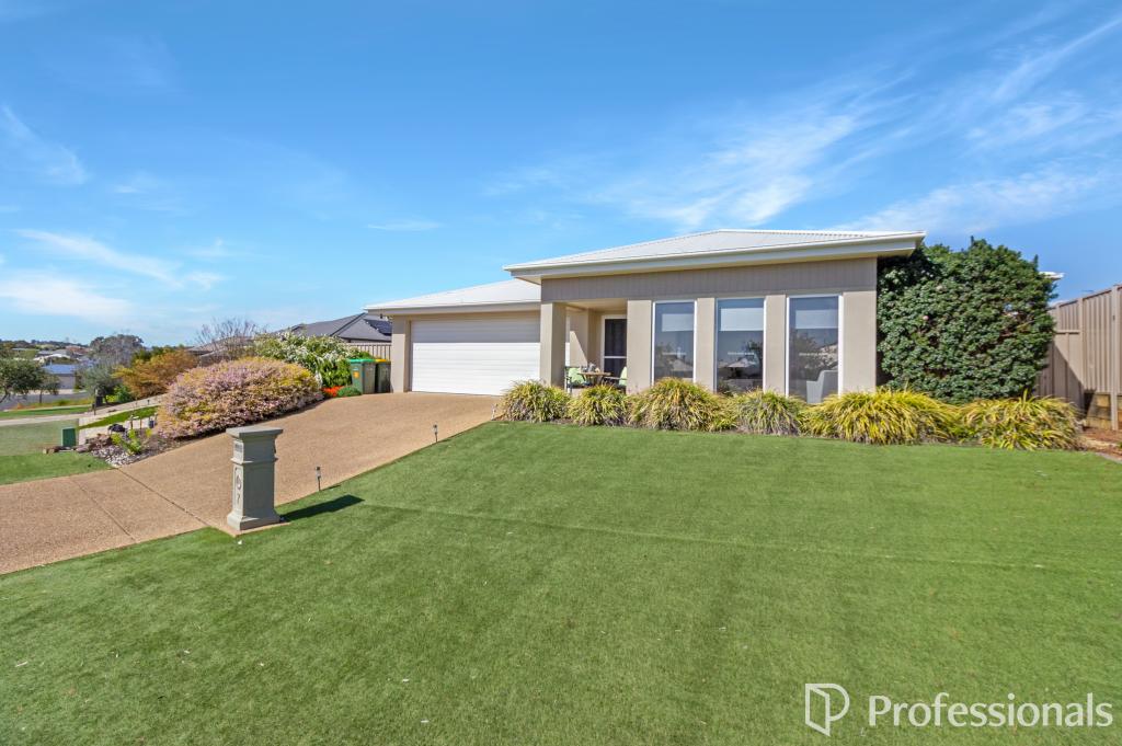 7 Hollows Cres, Lloyd, NSW 2650