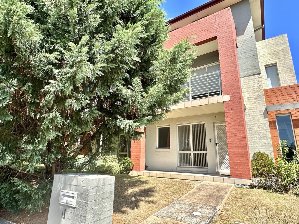 1/1 Macarthur Dr, Holsworthy, NSW 2173