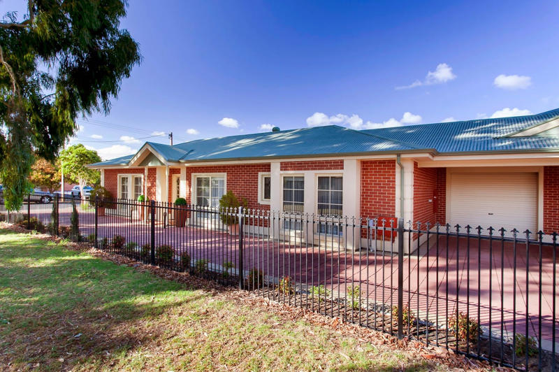 2 Beadnall Tce, Glengowrie, SA 5044