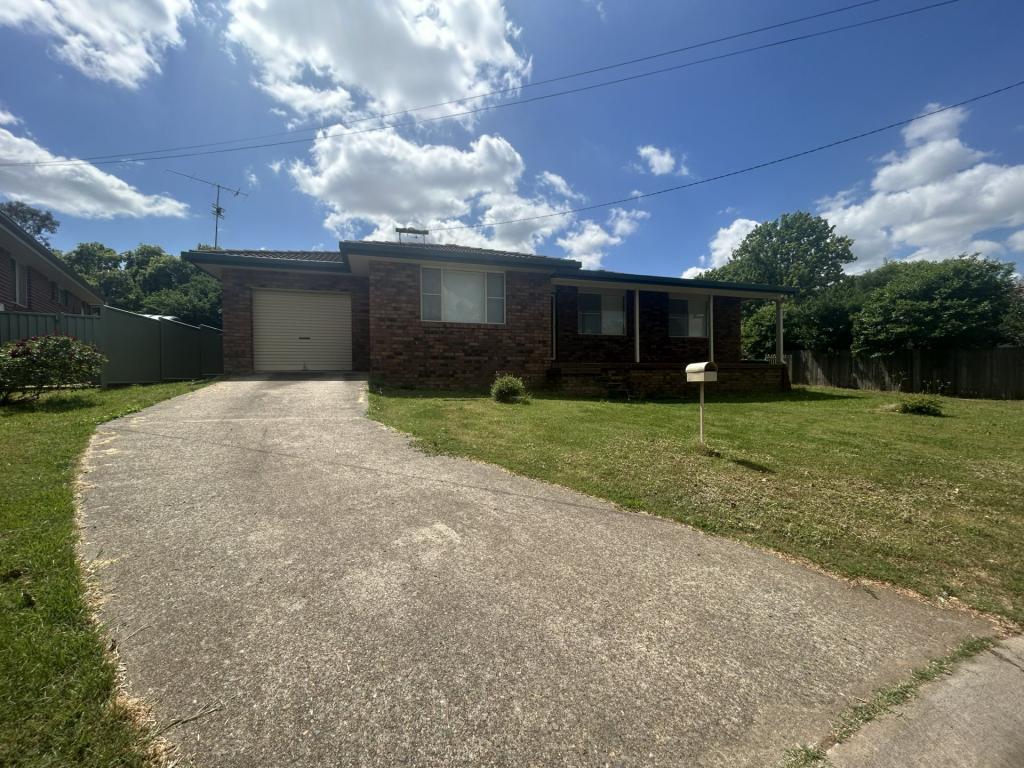 16 Jemmy Pl, Oxley Vale, NSW 2340