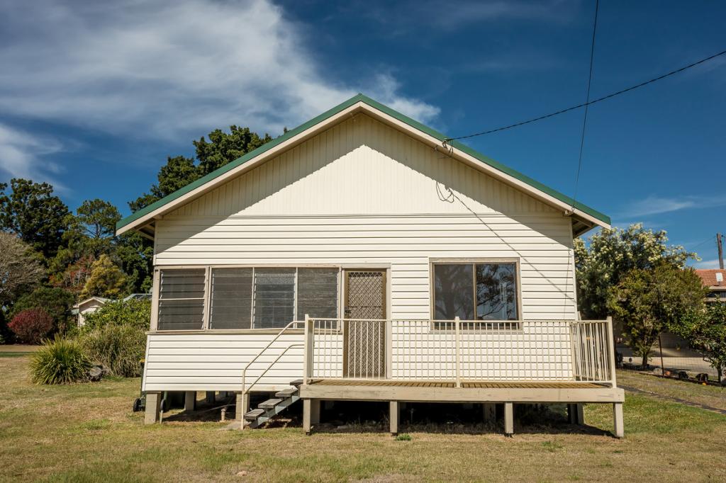 68 Clarence St, Brushgrove, NSW 2460