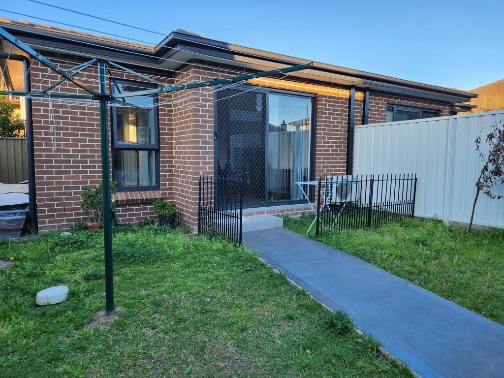 Rearflat/At Waratah St, Bexley, NSW 2207