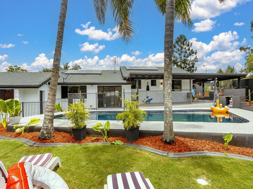 14 DORRIGO DR, WORONGARY, QLD 4213