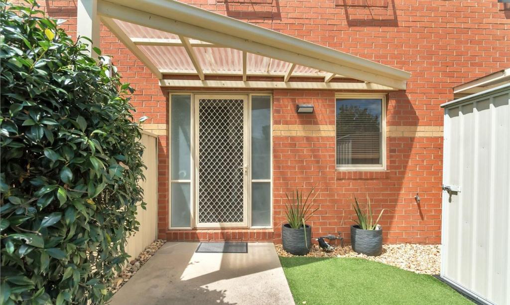 3/114 Warren Rd, Mordialloc, VIC 3195
