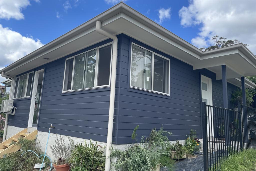 32b Plateau Rd, Springwood, NSW 2777