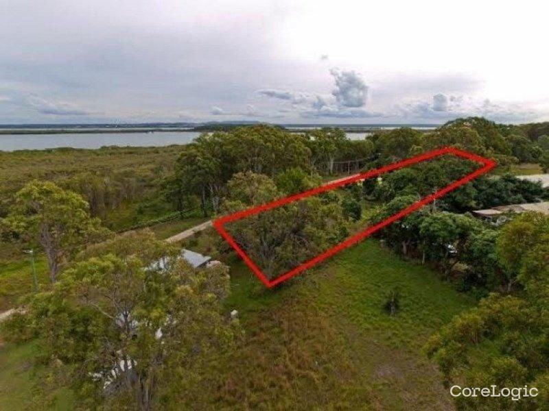 7-15 Charles Tce, Macleay Island, QLD 4184