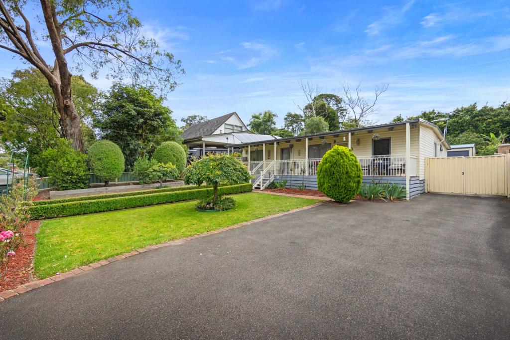 21 Buckmaster Dr, Mount Evelyn, VIC 3796