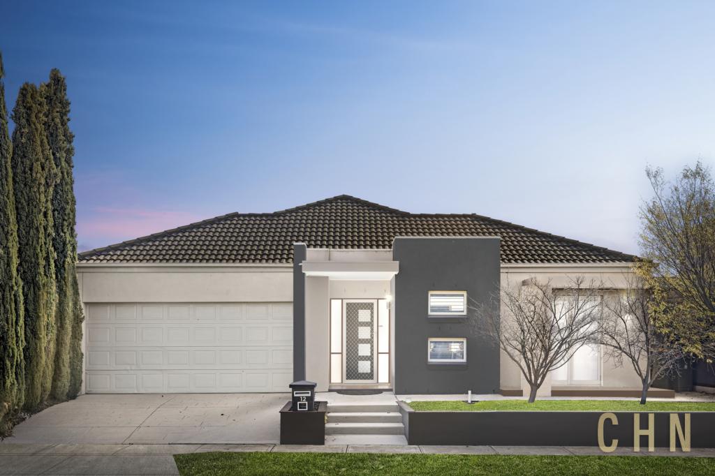 12 Blunden Gra, Point Cook, VIC 3030