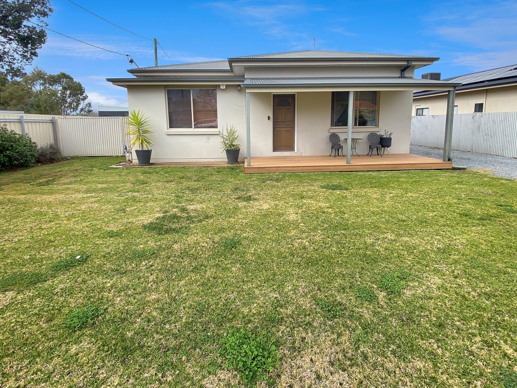 61 CURRAWANG AVE, LEETON, NSW 2705