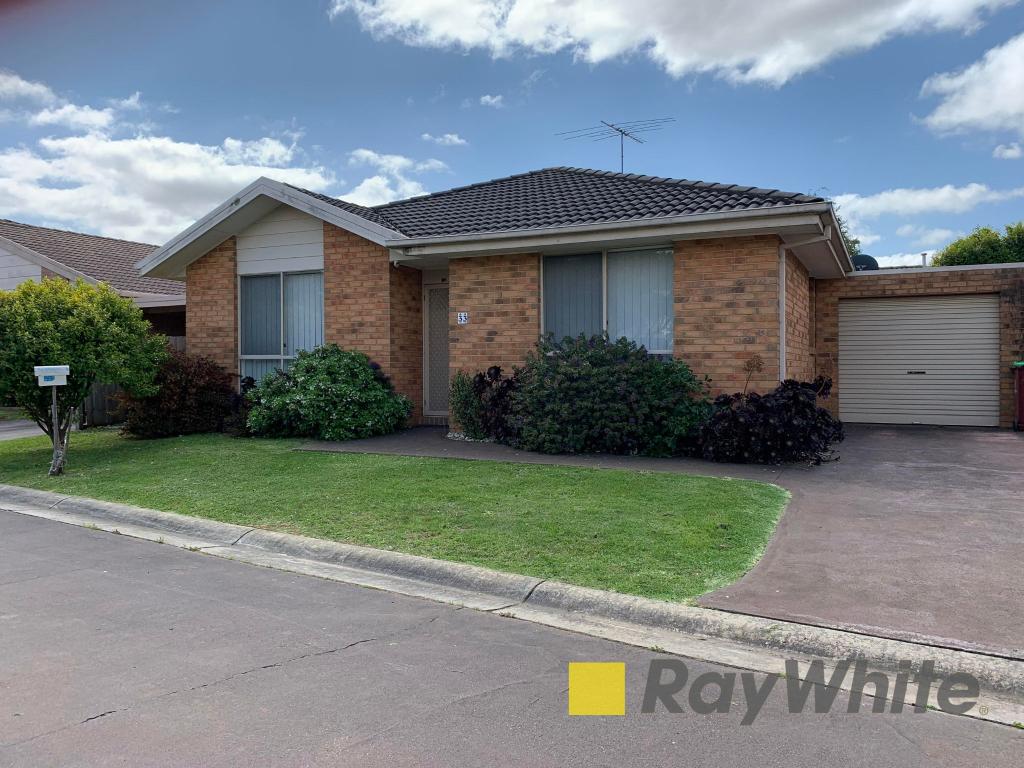 33 Warren Cl, Narre Warren, VIC 3805