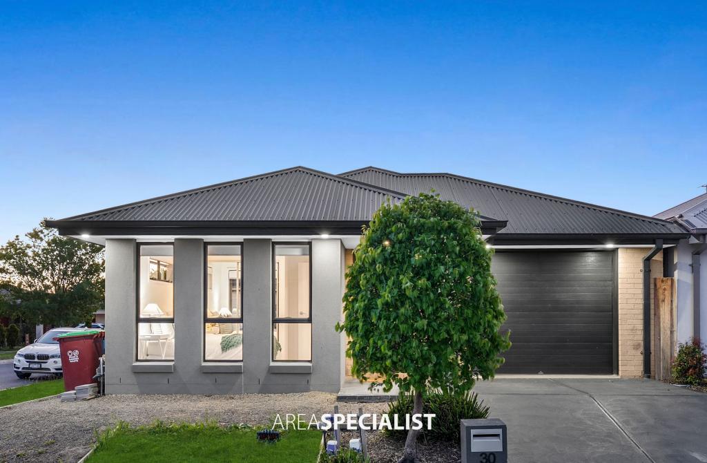 30 Salim Way, Clyde North, VIC 3978