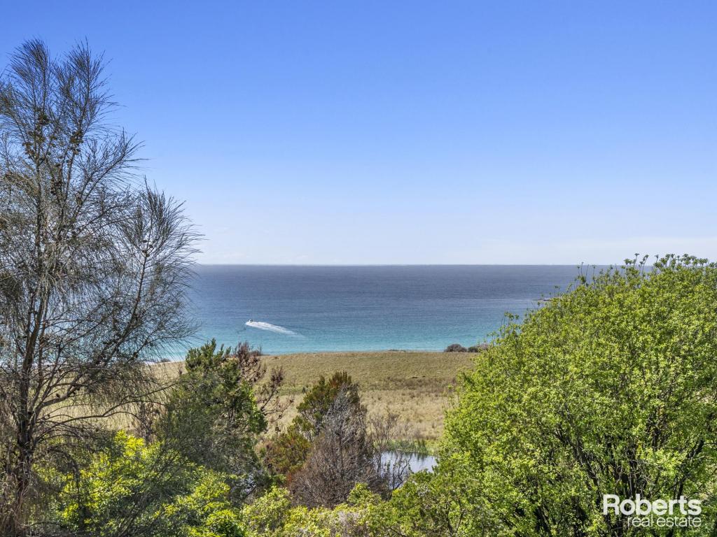 18045 Tasman Hwy, Bicheno, TAS 7215