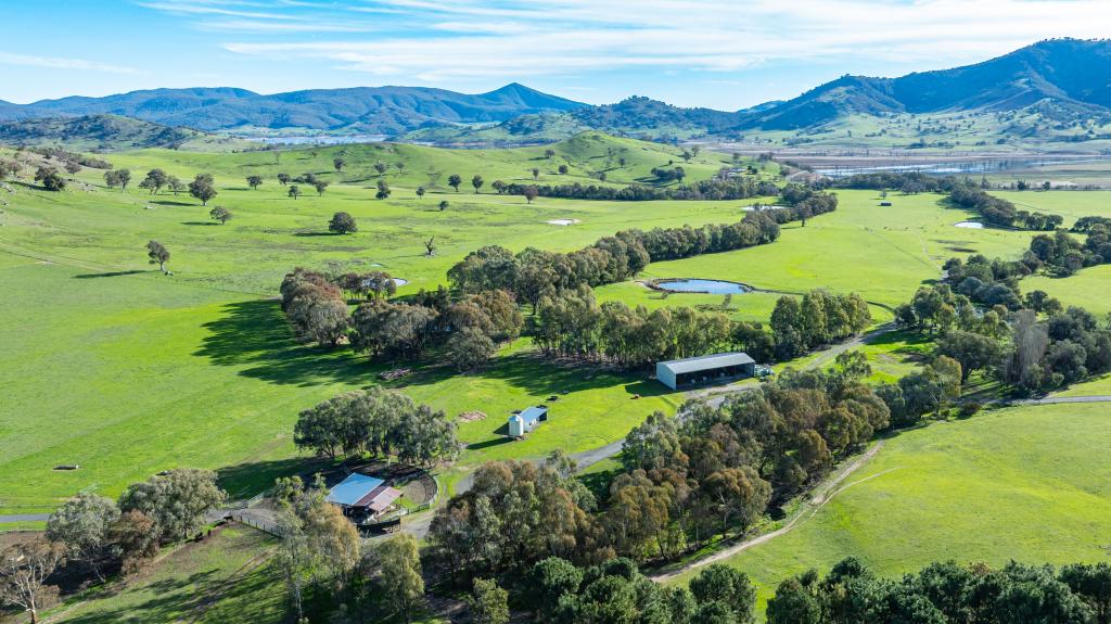 3972 Murray River Rd, Bungil, VIC 3691