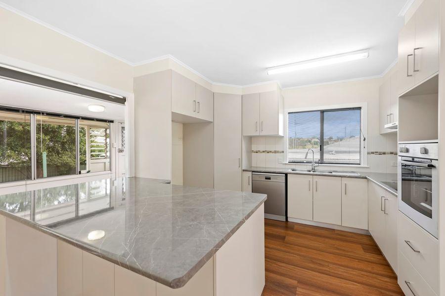 5 Eardley St, Newtown, QLD 4350