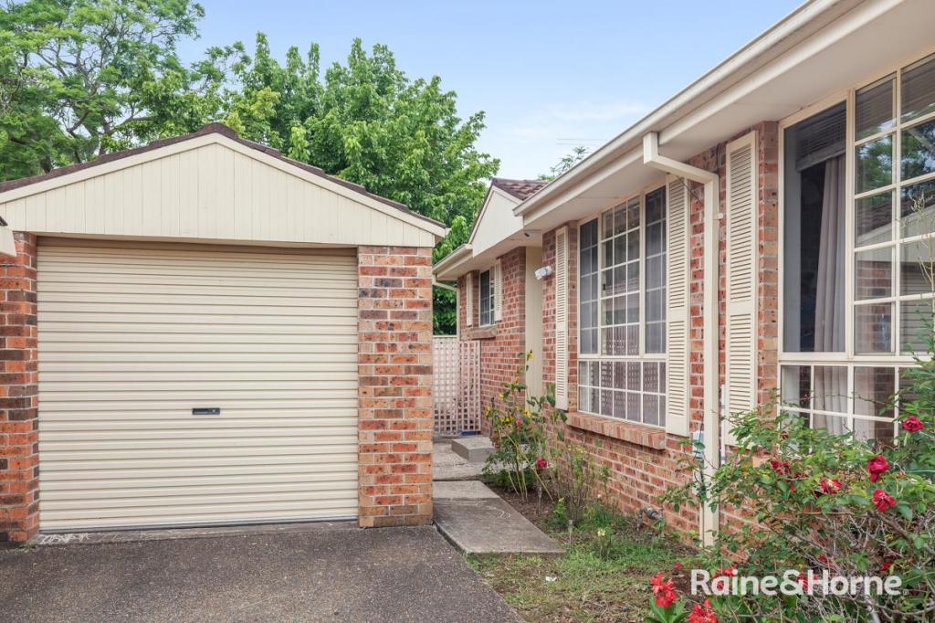 9/5a Binalong Rd, Pendle Hill, NSW 2145