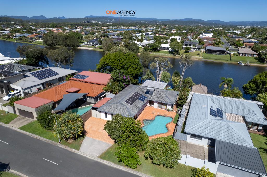 62 Jabiru Ave, Burleigh Waters, QLD 4220