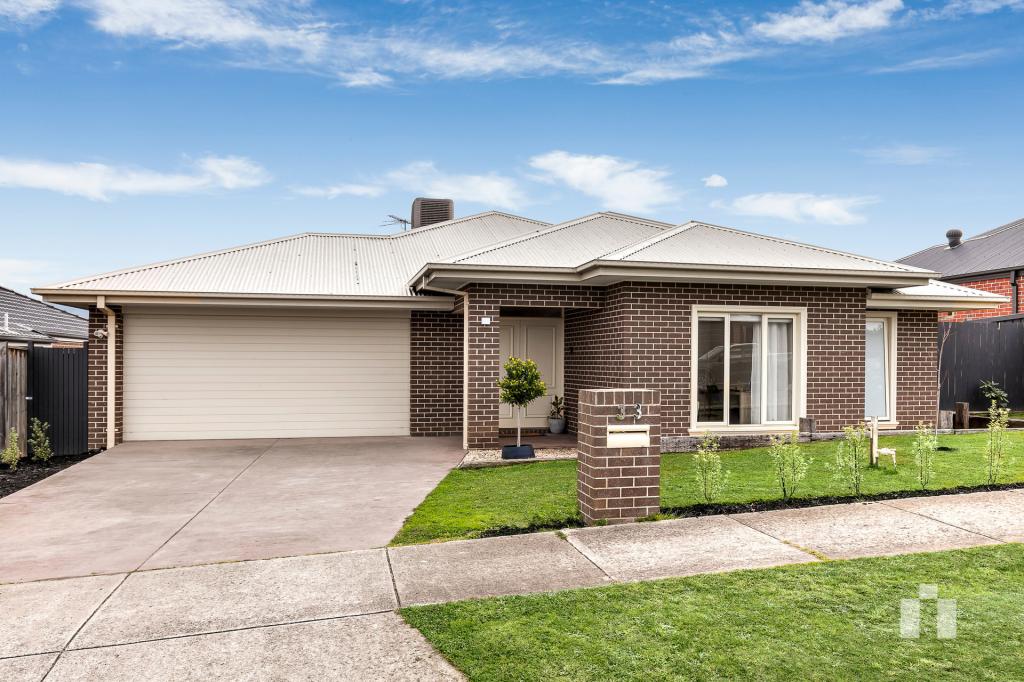 33 Bernard St, Doreen, VIC 3754