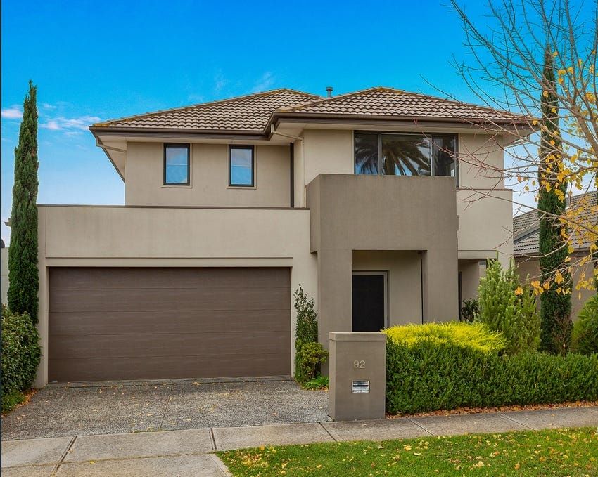 92 Meridian Cct, Berwick, VIC 3806