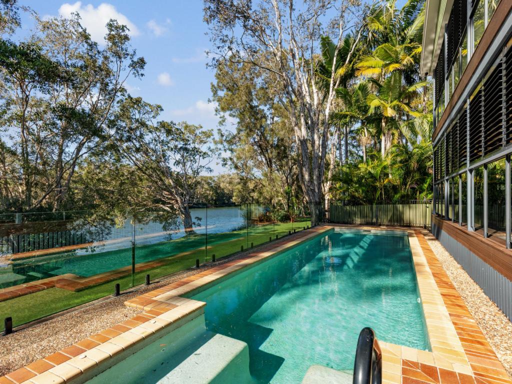 11 Moomba St, Pacific Paradise, QLD 4564