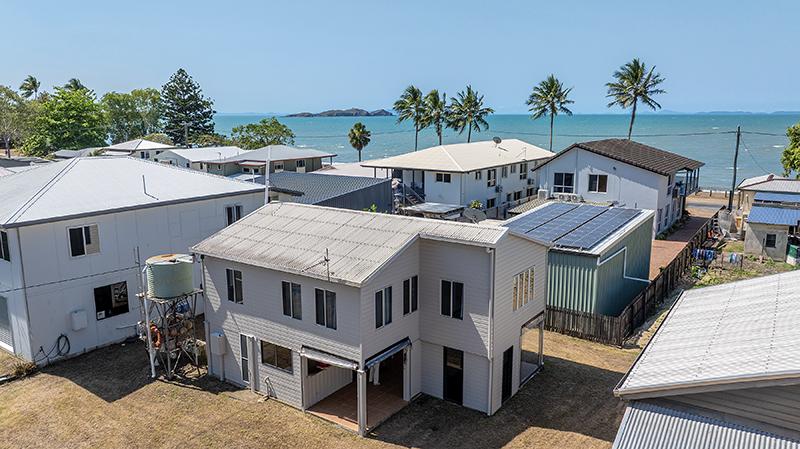 11 Evans Ave, Seaforth, QLD 4741