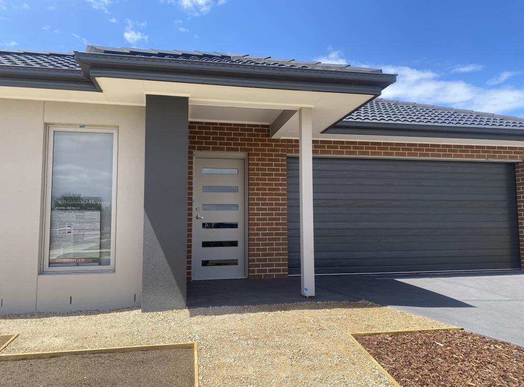 1 Shanti Cct, Werribee, VIC 3030