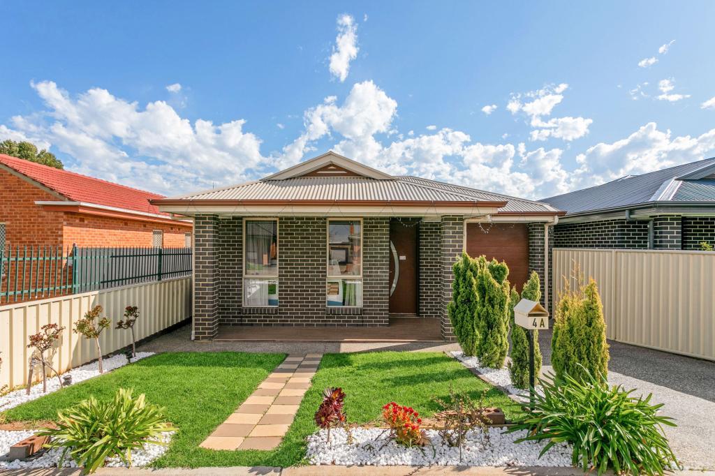 4a Cooinda St, Findon, SA 5023