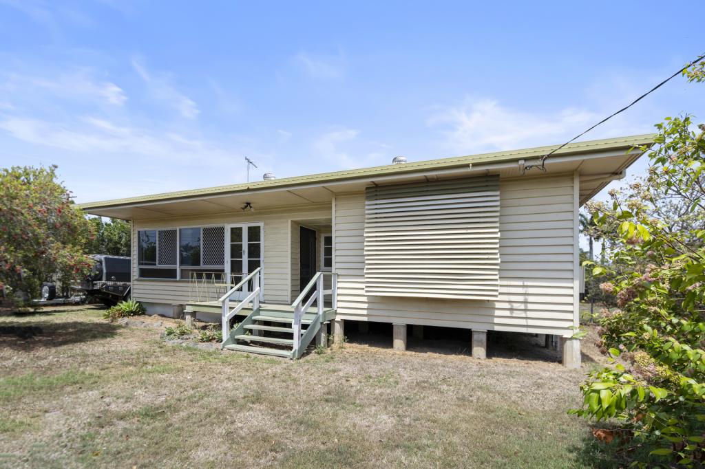 8 Ann St, Bundaberg East, QLD 4670