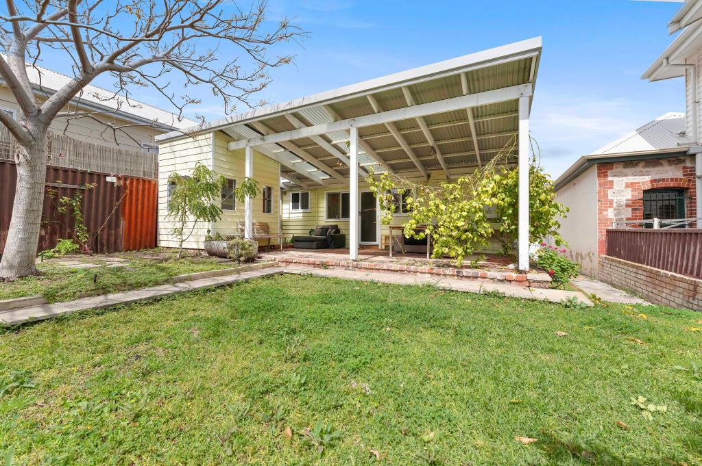 18 Gold St, South Fremantle, WA 6162