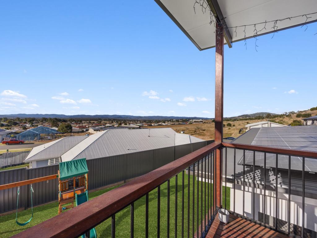 6 Corella St, Lowood, QLD 4311