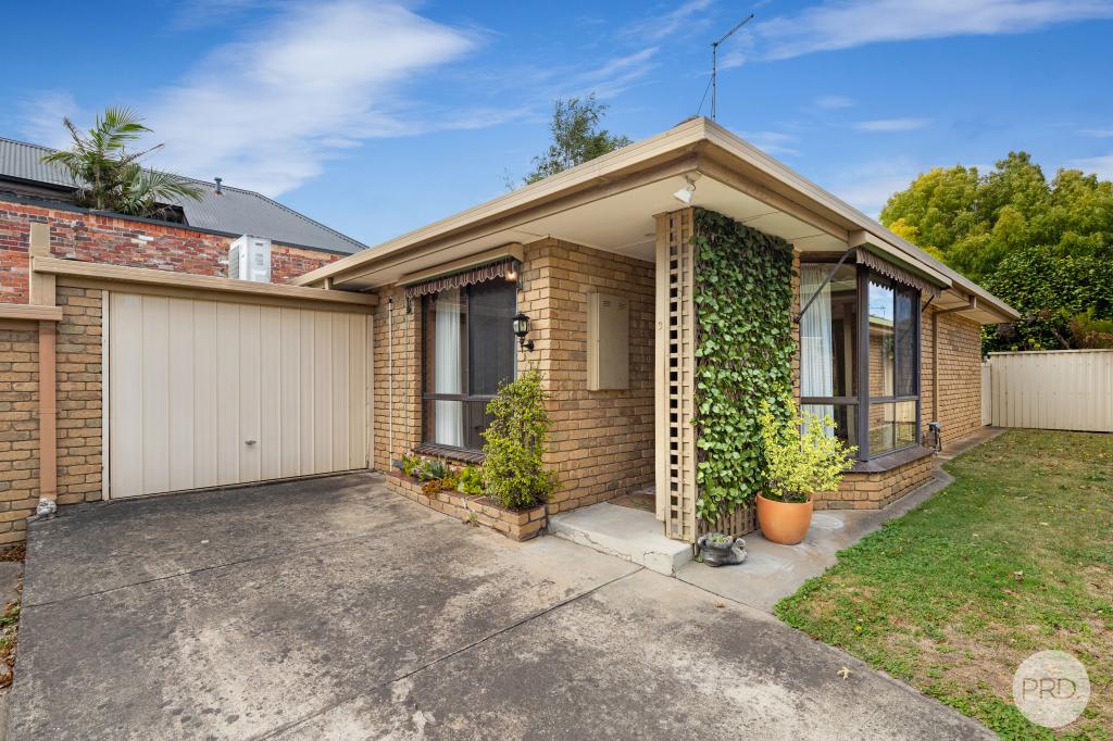 3/305 Howard St, Soldiers Hill, VIC 3350