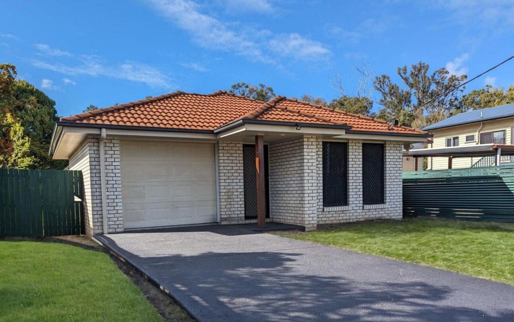 2/19 Bratchford Cres, Caboolture, QLD 4510