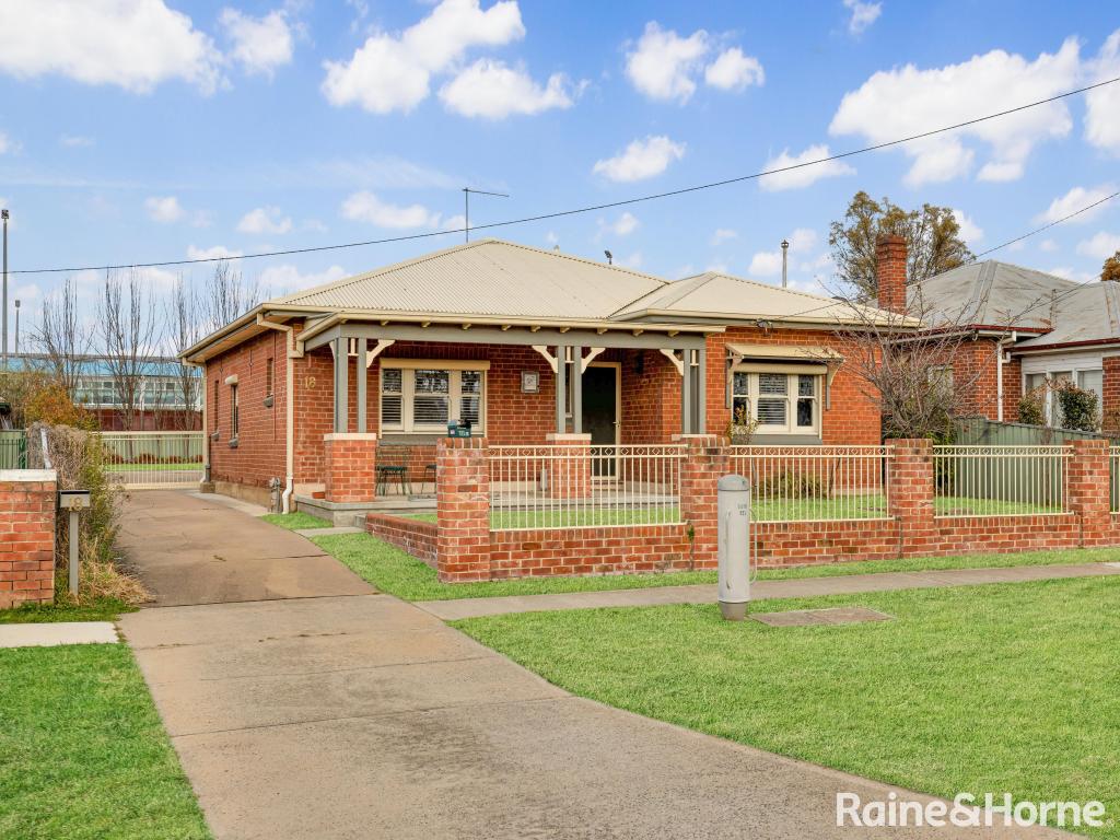 18 George St, Bathurst, NSW 2795