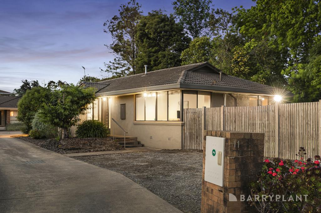 11 Wandana St, Mooroolbark, VIC 3138