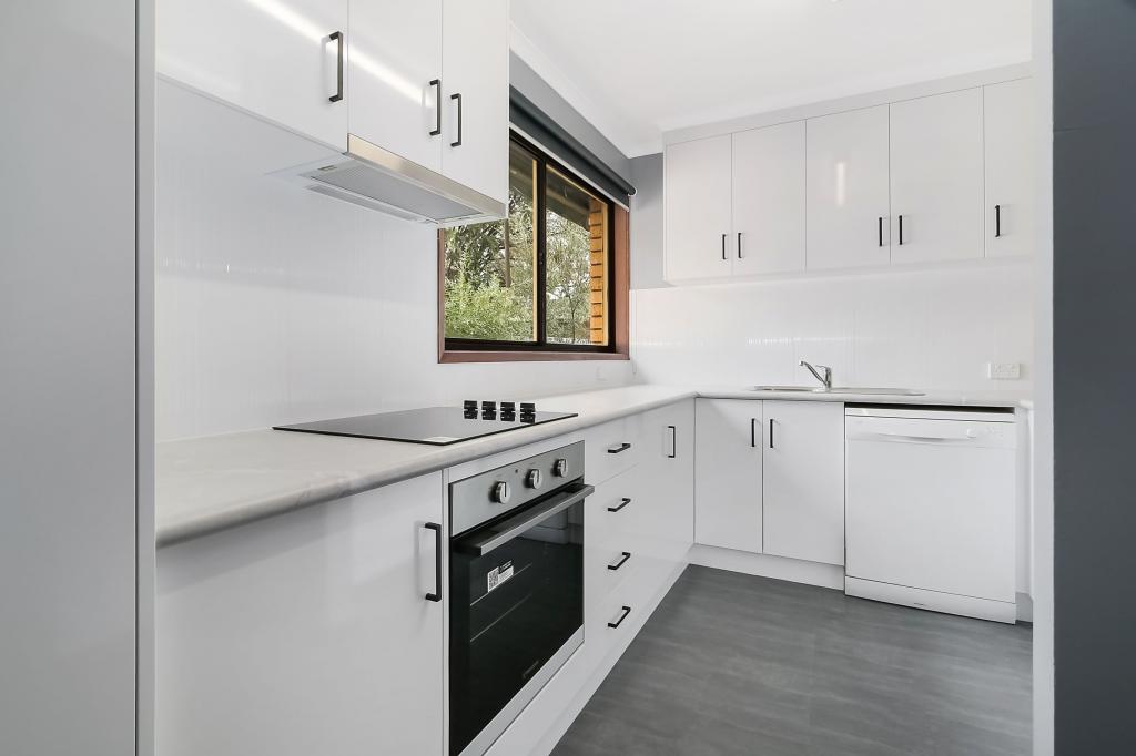 2 Buller Cres, Thurgoona, NSW 2640