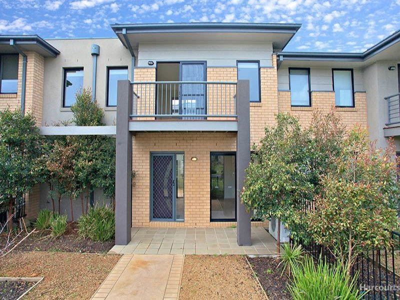 2 Saratoga Walk, Epping, VIC 3076
