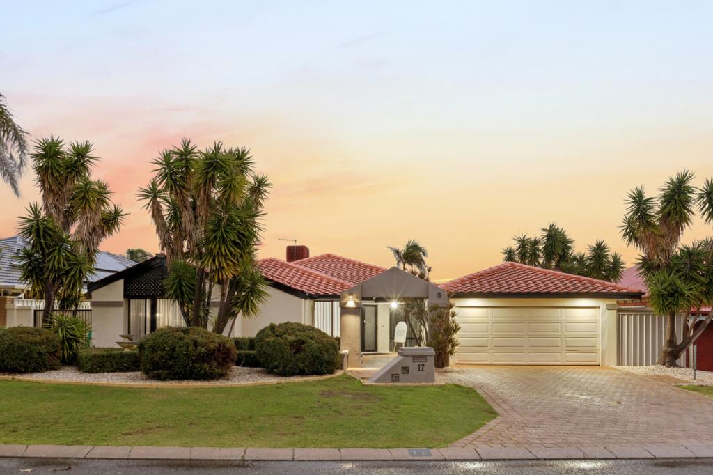 17 FAIRPARK RTT, LANDSDALE, WA 6065
