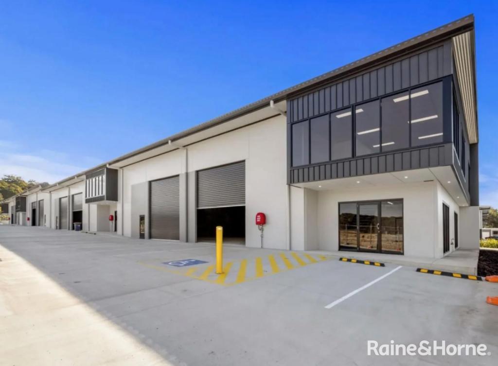 4/104 Jardine Dr, Redland Bay, QLD 4165