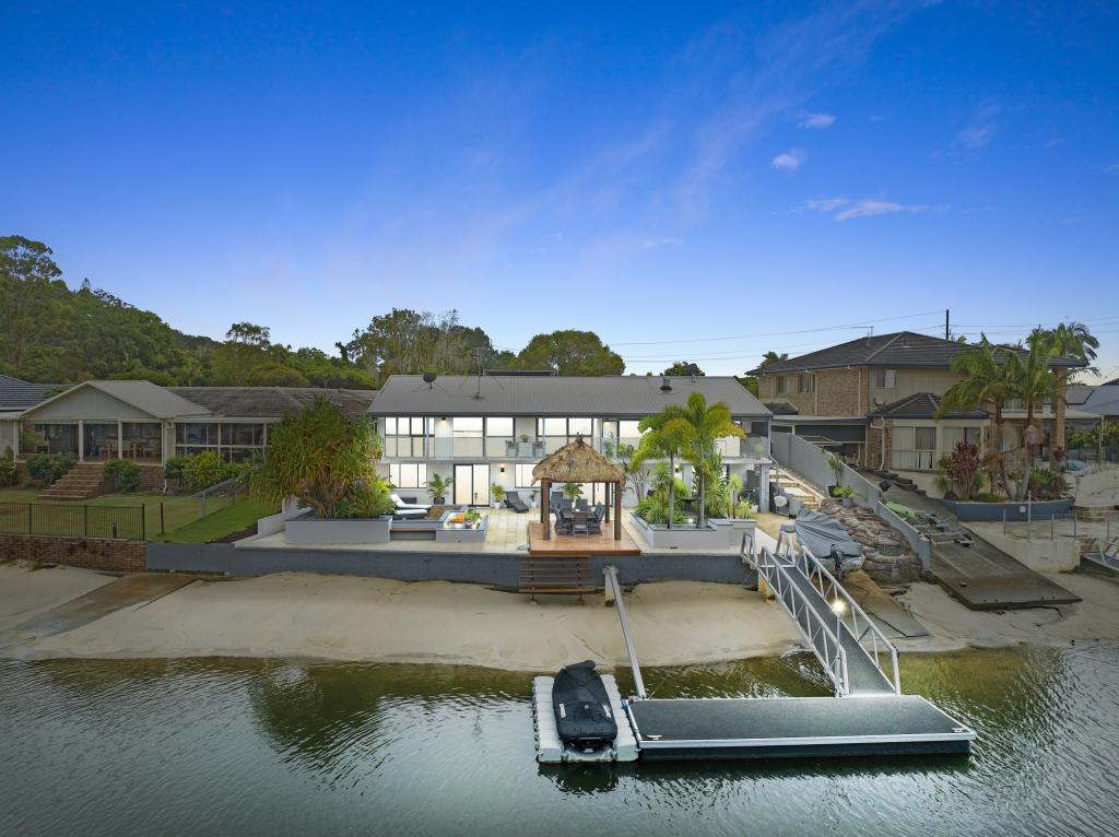 16 Bosun Bvd, Banora Point, NSW 2486