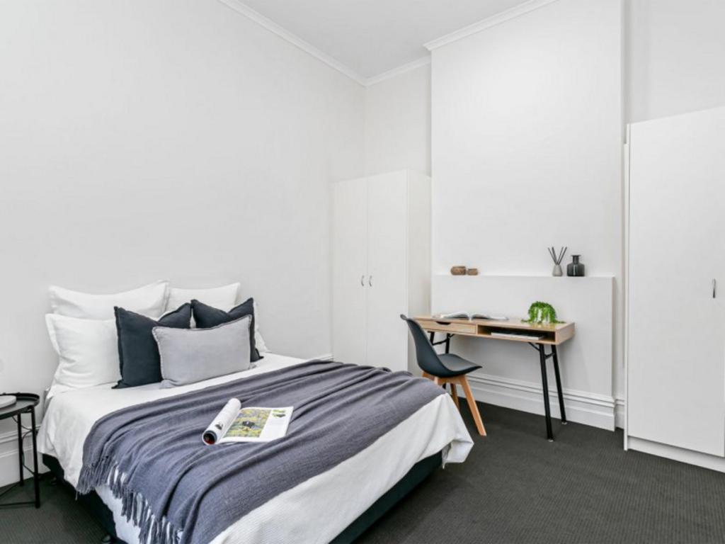 1/13 Hutt St, Adelaide, SA 5000