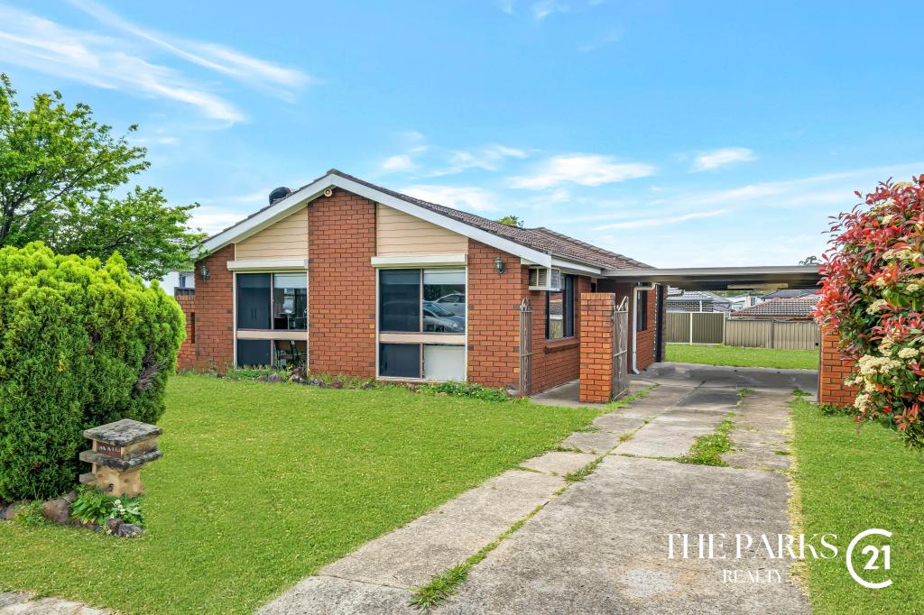 15 Brahma Cl, Bossley Park, NSW 2176
