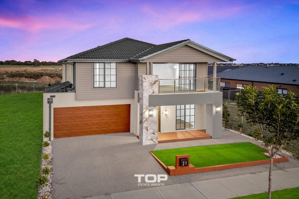 21 Shearjoy Loop, Clyde North, VIC 3978