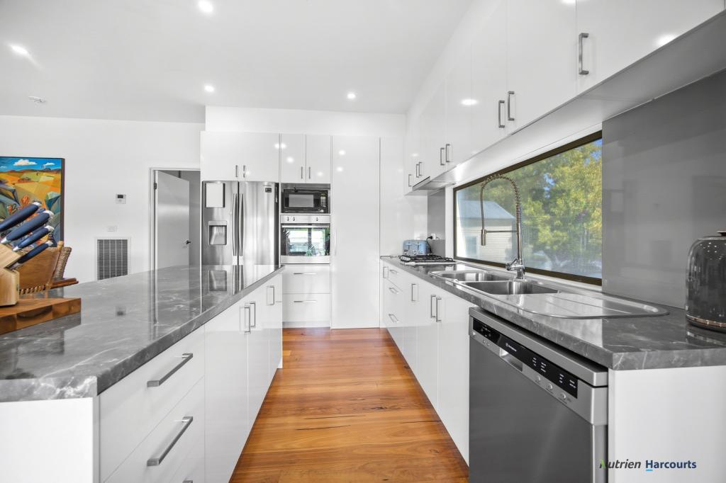 8 George St, Alexandra, VIC 3714