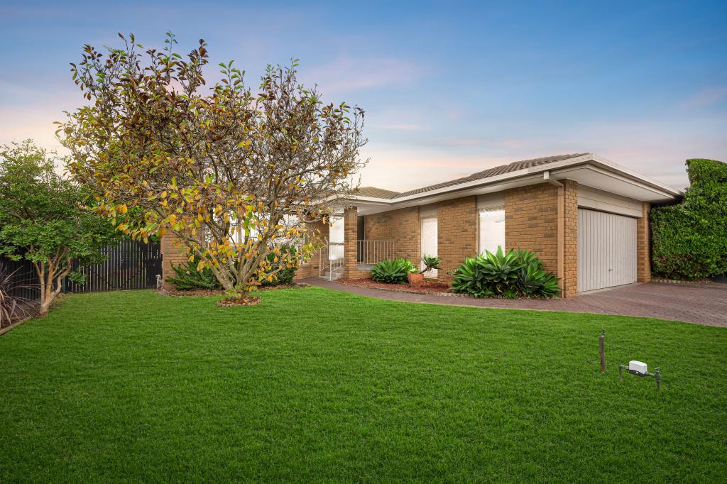 15 Delatite Ct, Rowville, VIC 3178